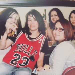 Meet your Posher, Leslie